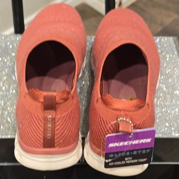 Skechers Glide Step- OH So Soft Slip-On Shoes- Pink Glitter - Picture 9 of 10